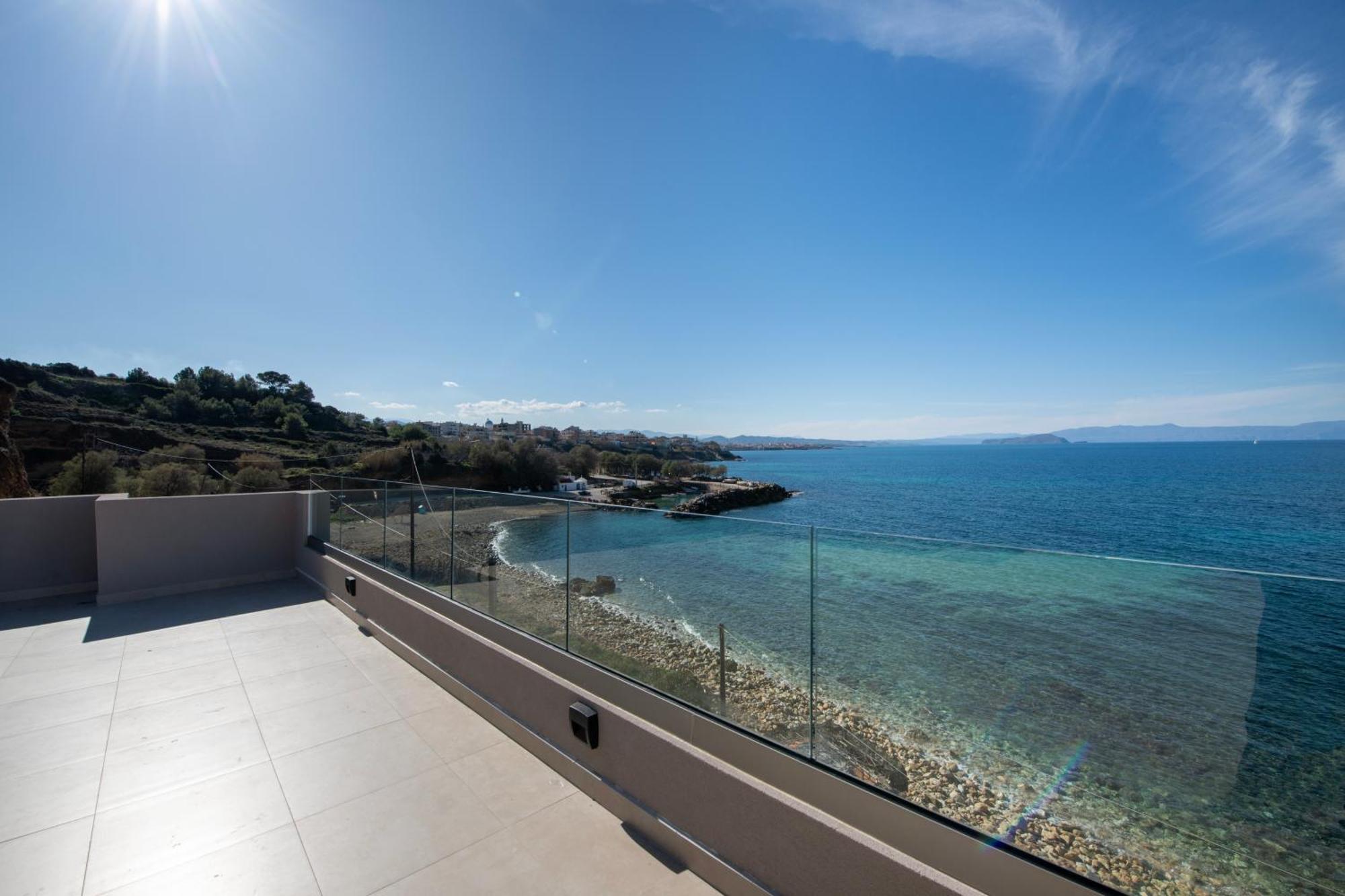 Alpha Suites Chrissi Akti Chania Exterior foto