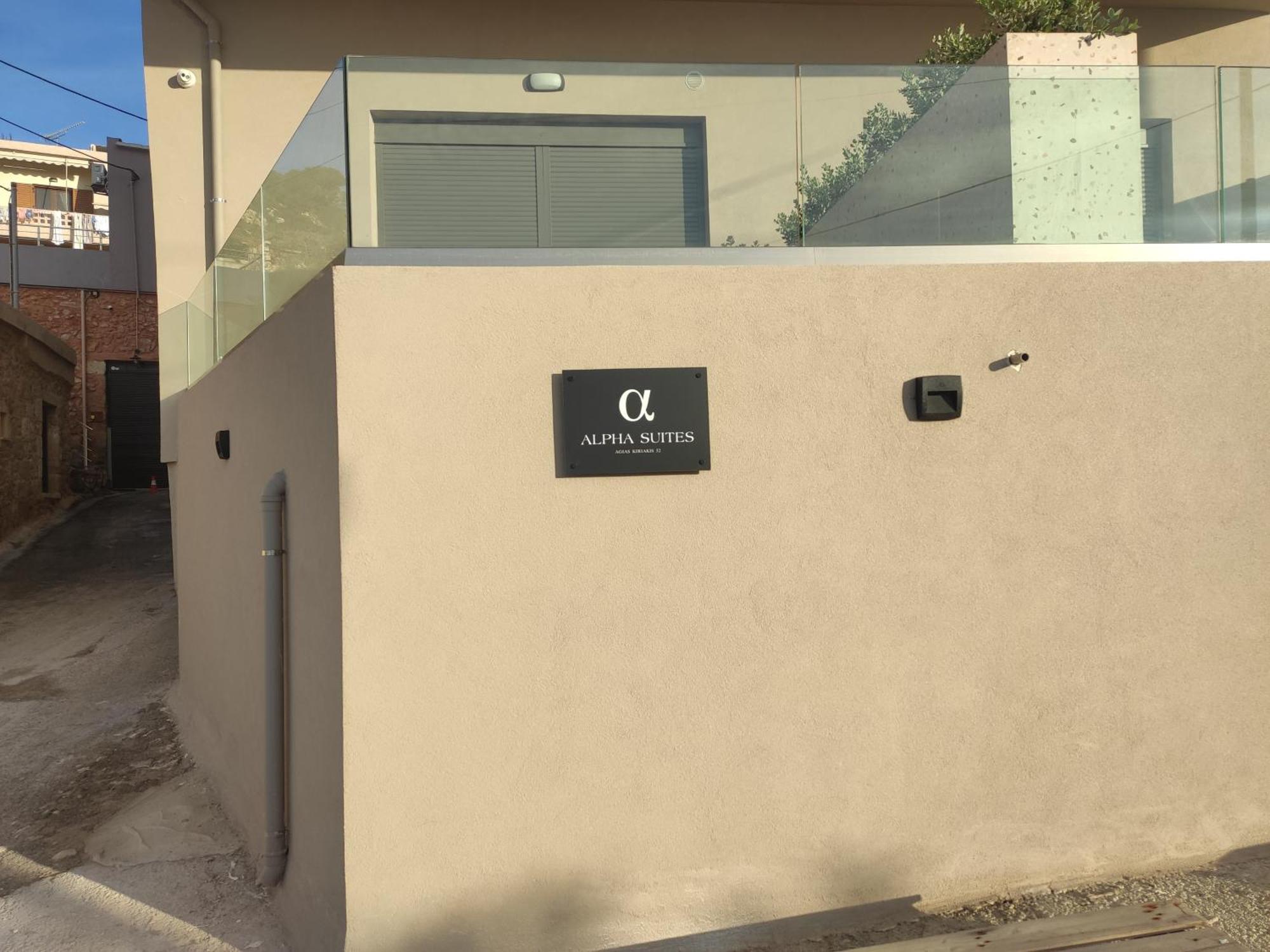 Alpha Suites Chrissi Akti Chania Exterior foto