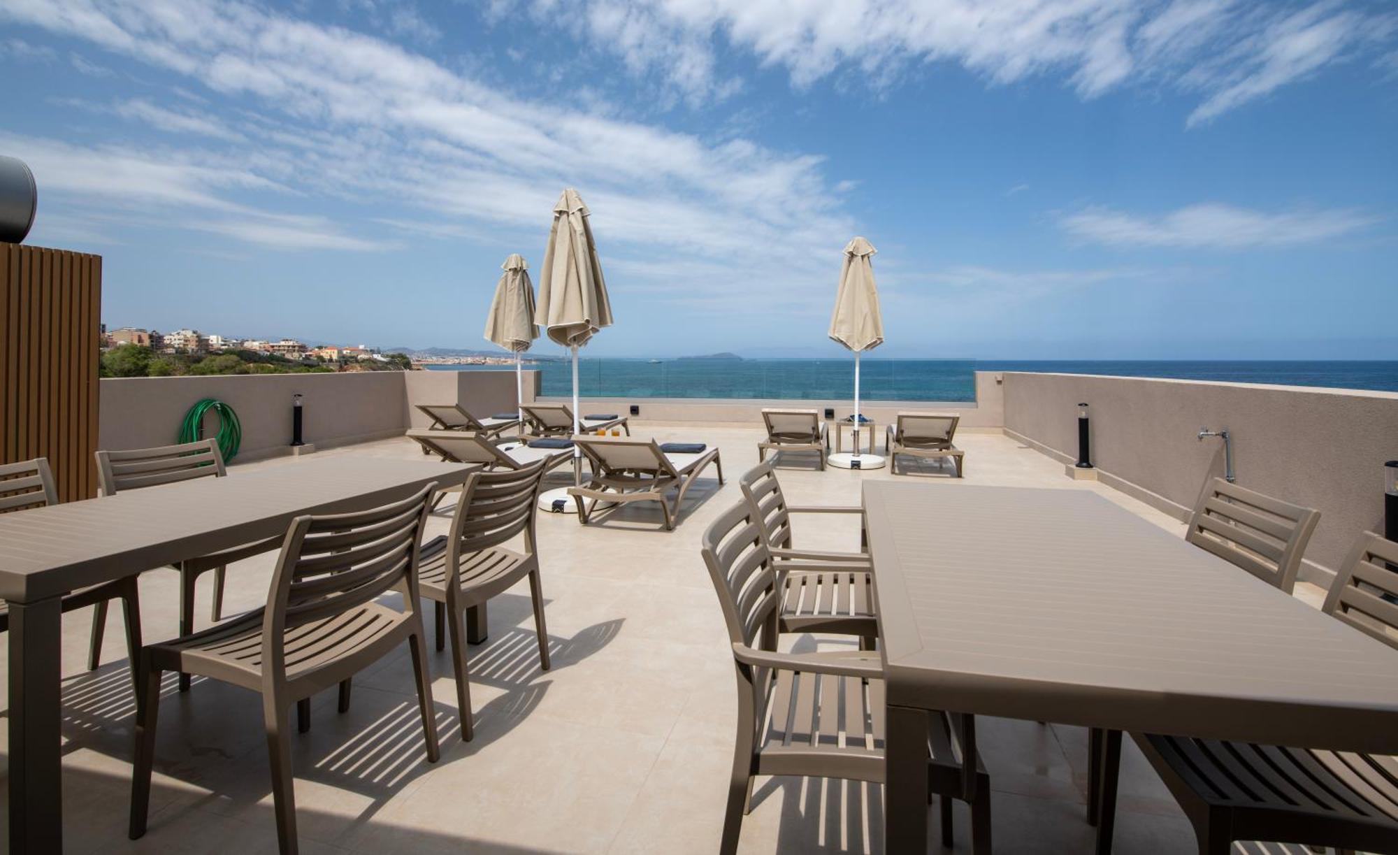 Alpha Suites Chrissi Akti Chania Exterior foto