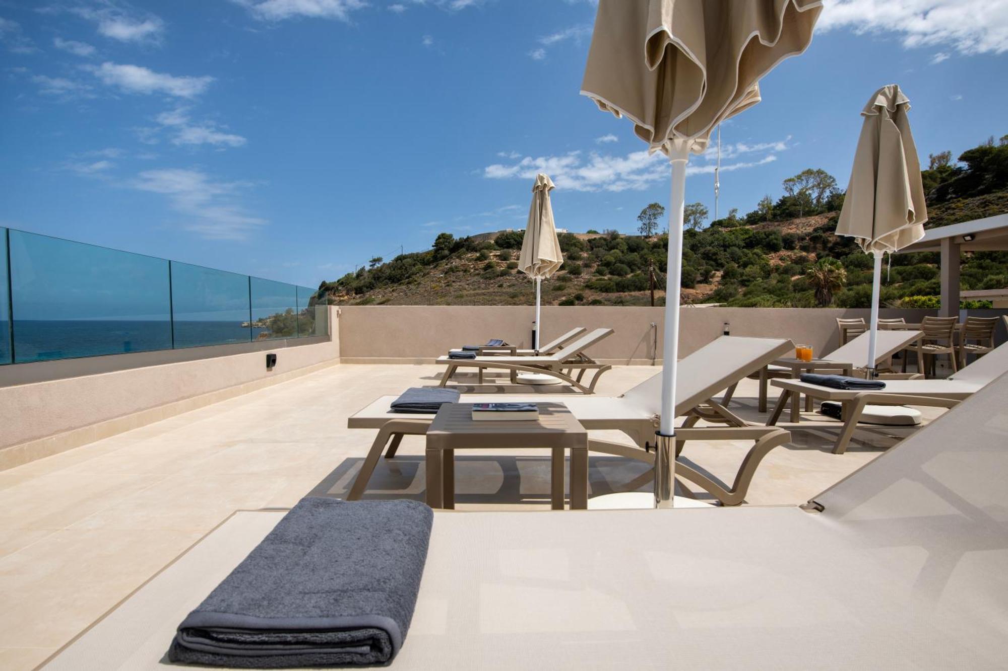 Alpha Suites Chrissi Akti Chania Exterior foto